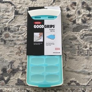 OXO No-Spill Ice Cube Tray